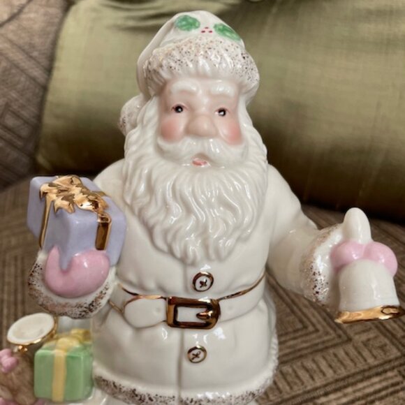 Lenox Santa Ringing Bell and Sack of Toys sculpture - Picture 3 of 10